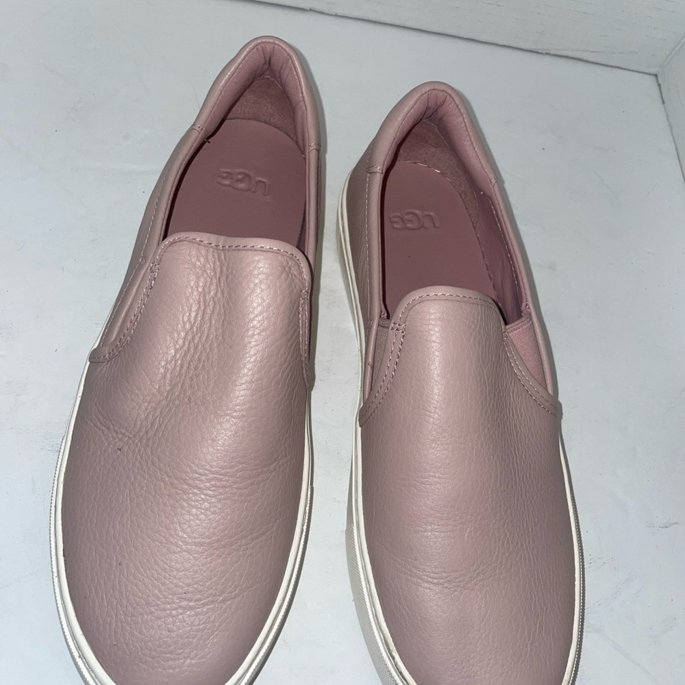 UGG Women's Pink Slip-On Shoes sz8